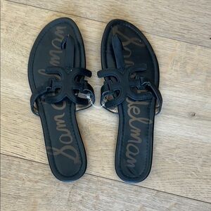 Sam Edelman Black Slip-On Sandals 7.5 women’s